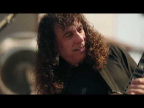 Video preview for BL: Classic Albums Live Led Zeppelin Video from Youtube