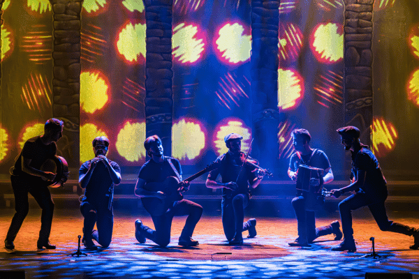 Image preview for Rhythm Of The Dance Christmas Special