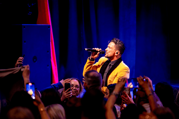 Image preview for The Very Best of Frankie Valli – Starring Peter Andre