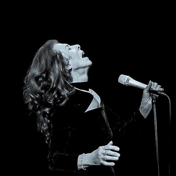 Elkie Brooks - The Long Farewell Tour  thumbnail