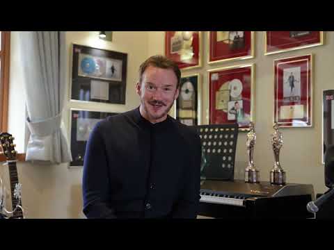 Video preview for Russell Watson - The Evolution Tour from Youtube