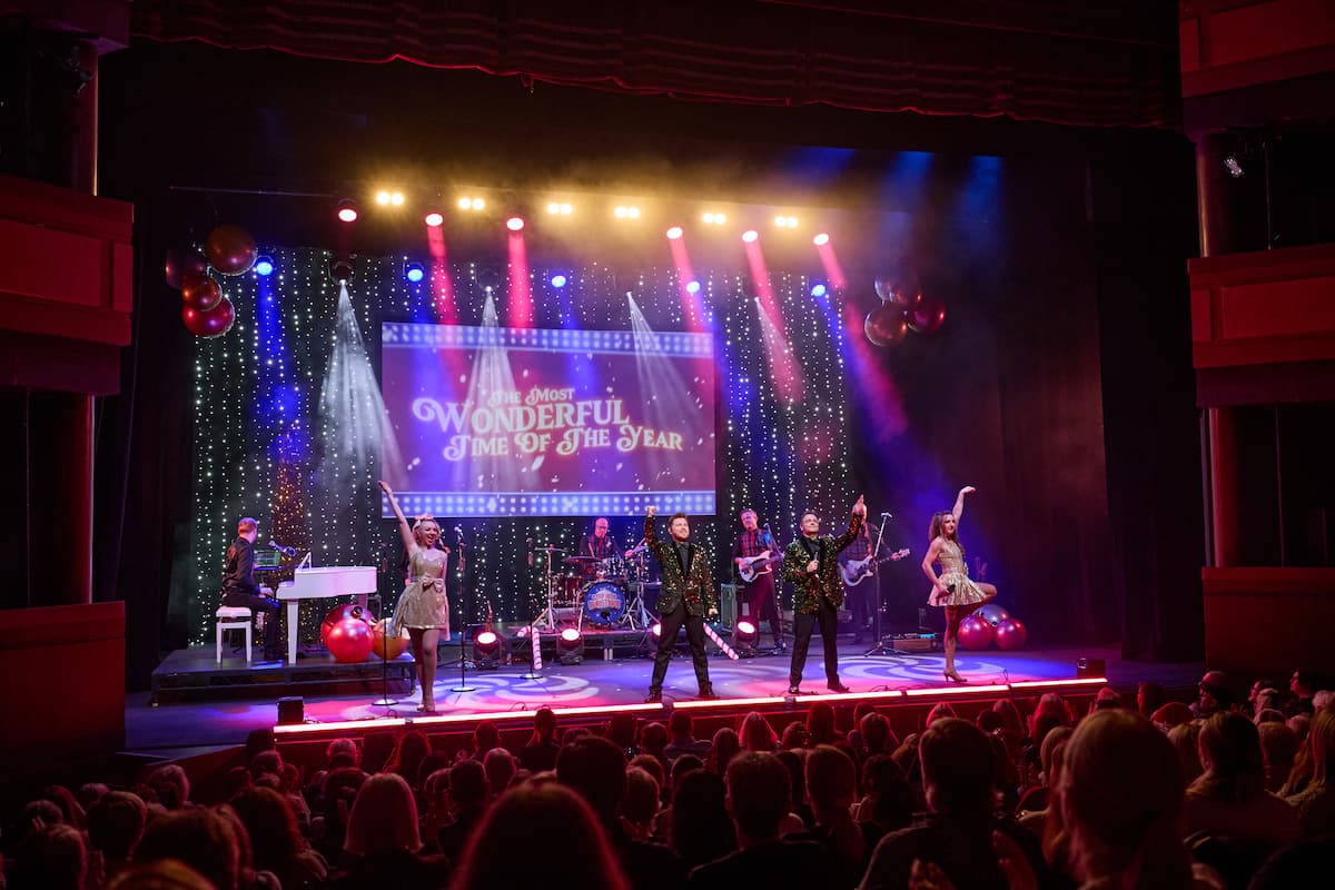 Image preview for Production Shot: Step Into Christmas 4