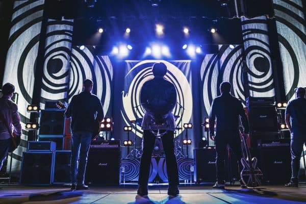 Image preview for Live Forever