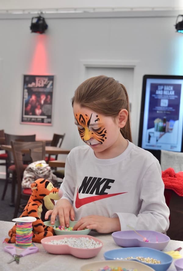 Image preview for Kids Craft Cut Production Shot 3