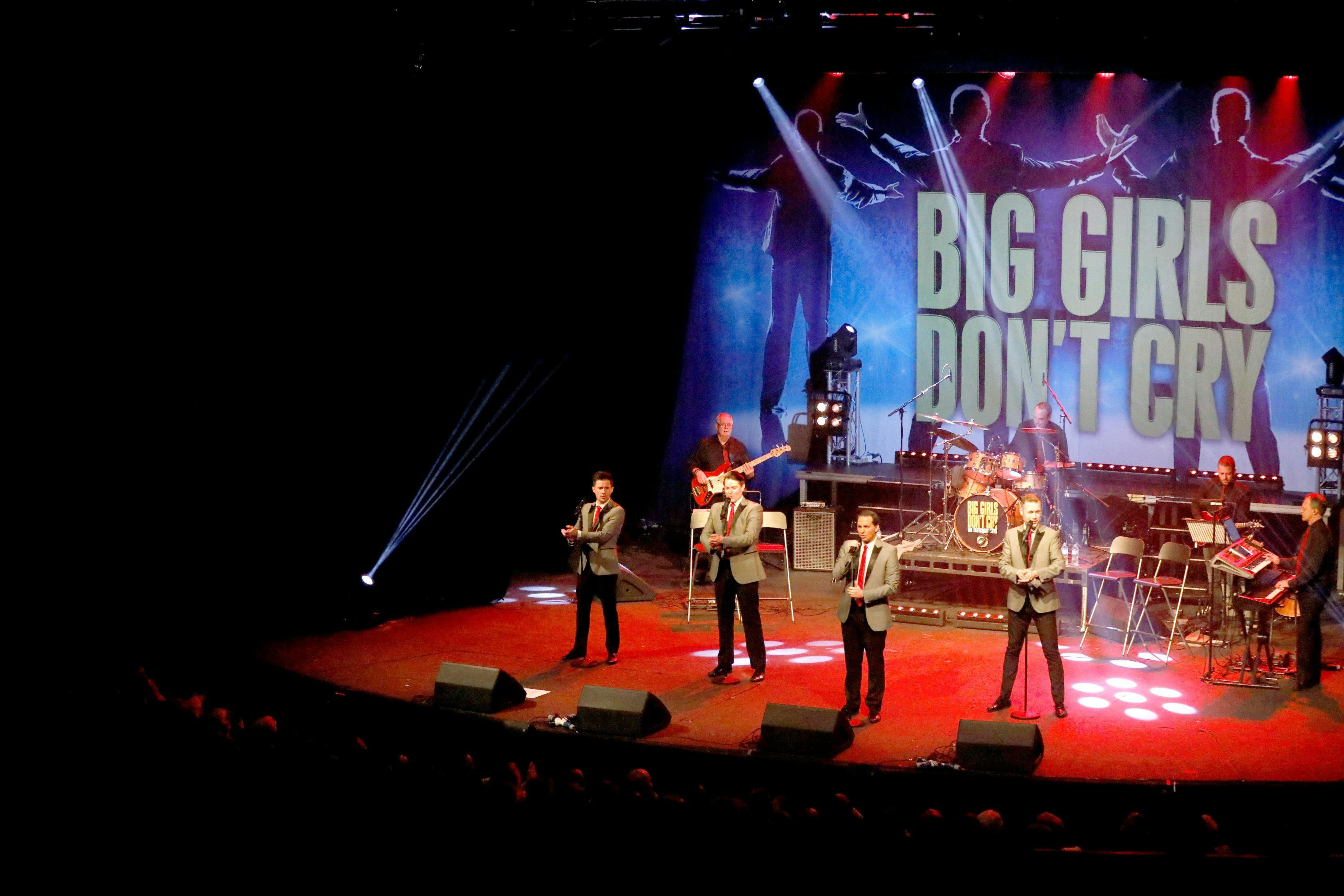 BigGirlsDontCry-stage
