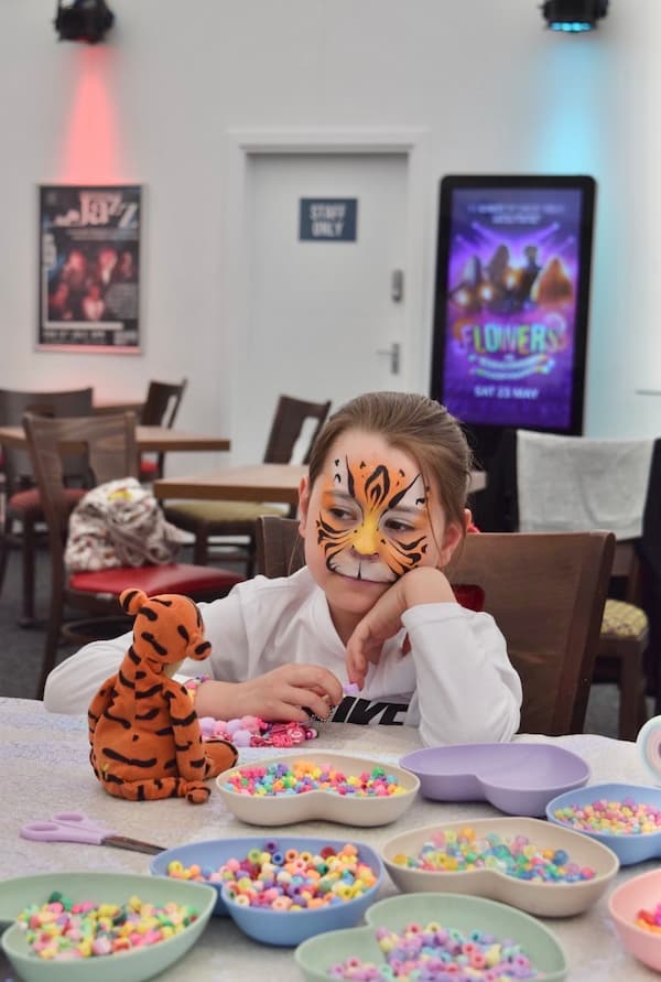 Image preview for Kids Craft Cut Production Shot 2