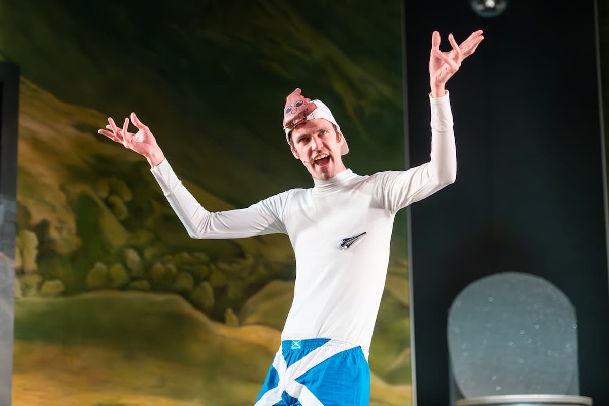 Image preview for GP: SCOTS-MUSICAL-PRODUCTION-SHOT-6