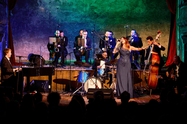 Image preview for A Big Band Christmas Extravaganza