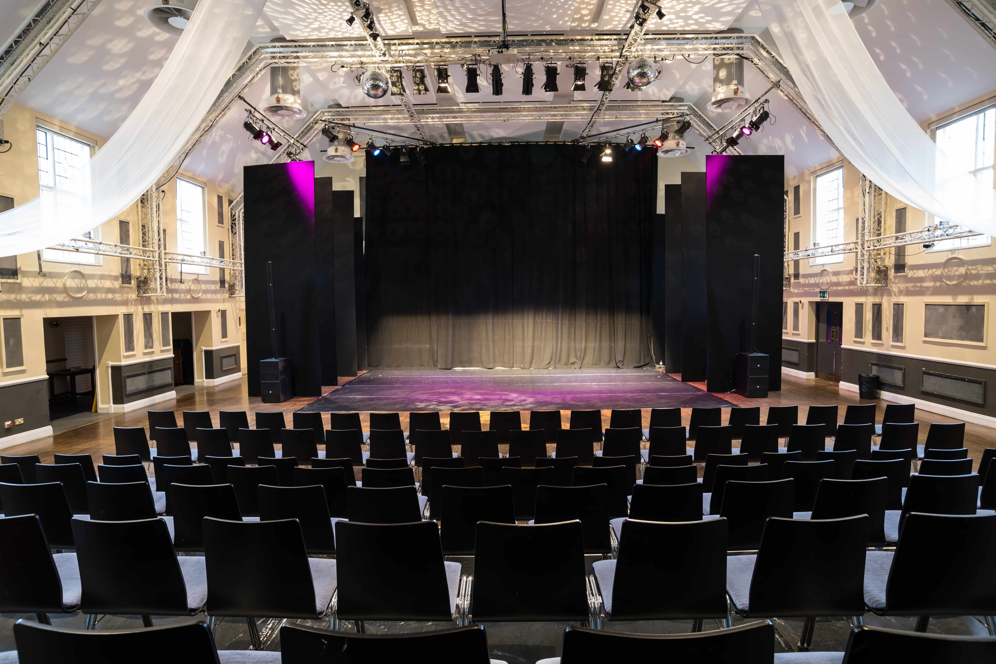 Wycombe Swan Old Town Hall November 2023